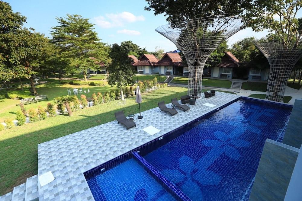Amarin Resort Chiang Rai Exterior