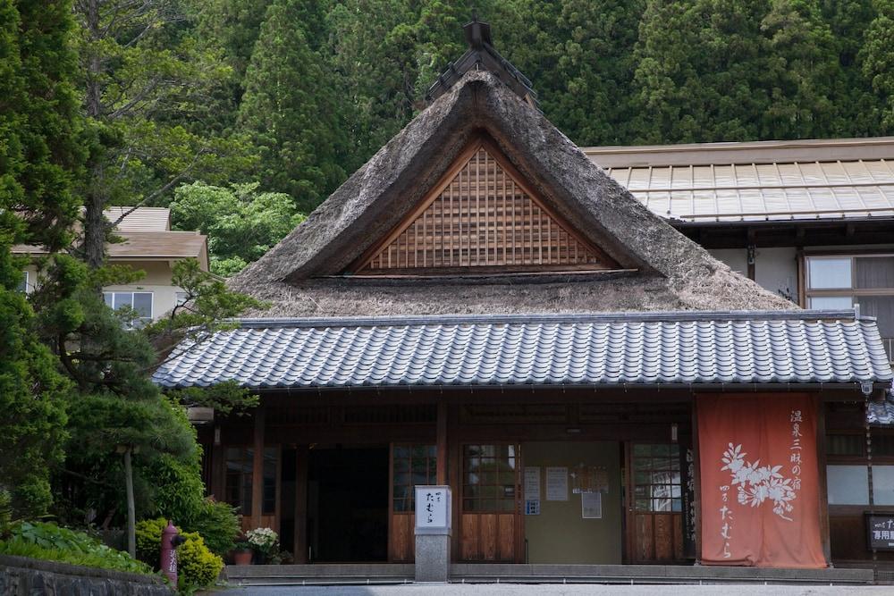 شيما تامورا