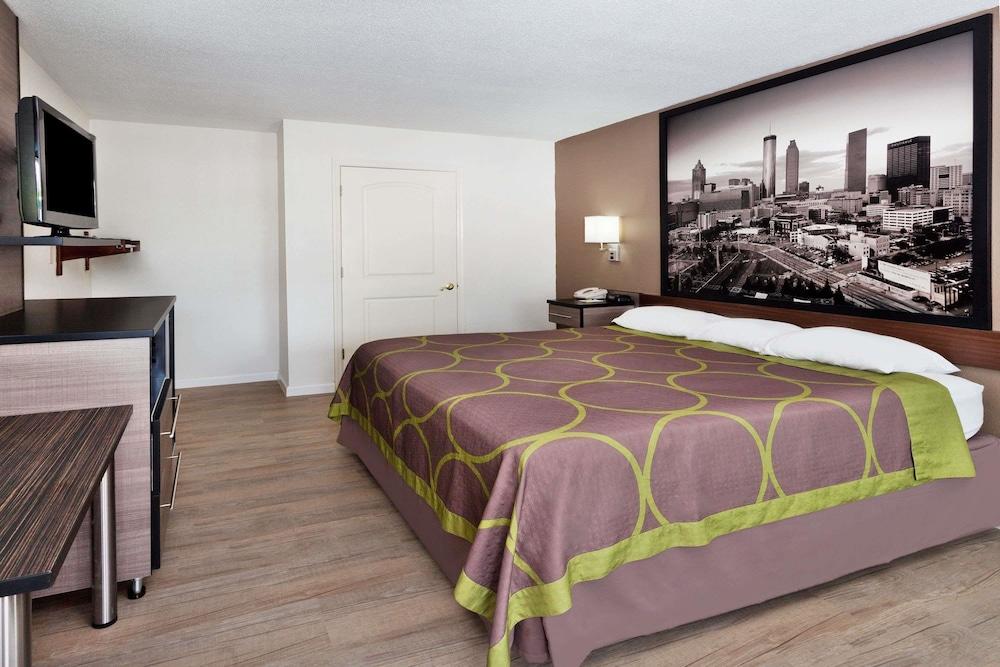 سوبر 8 باي ويندام رينغولد/تشاتانوجا أريا غرفة