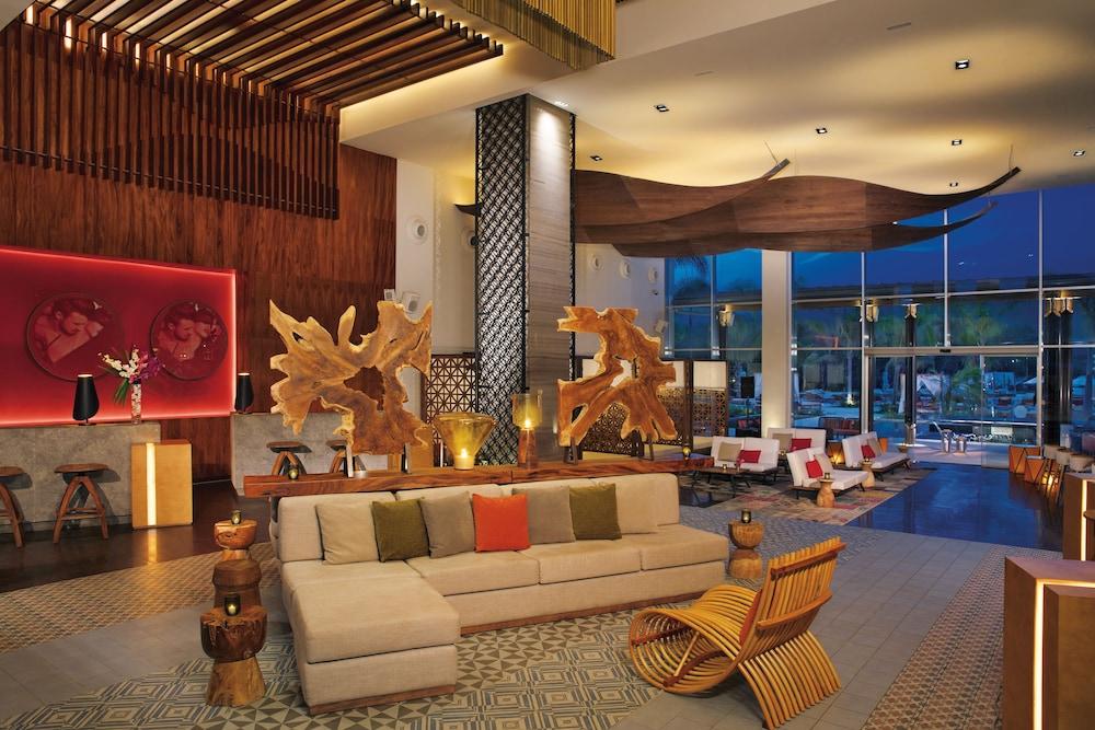 Breathless Montego Bay - Adults Only - All Inclusive Lobby