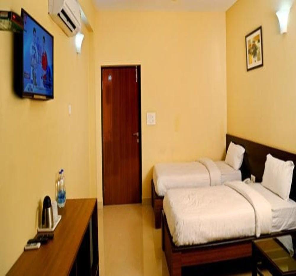Forest View Hotel