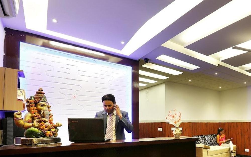 هوتل آناند لوك إن ماهيبالبو، ، ايجي ديلهي أيربورت منطقة الاستقبال