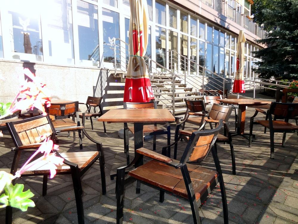 Ikar Hotel Property Grounds