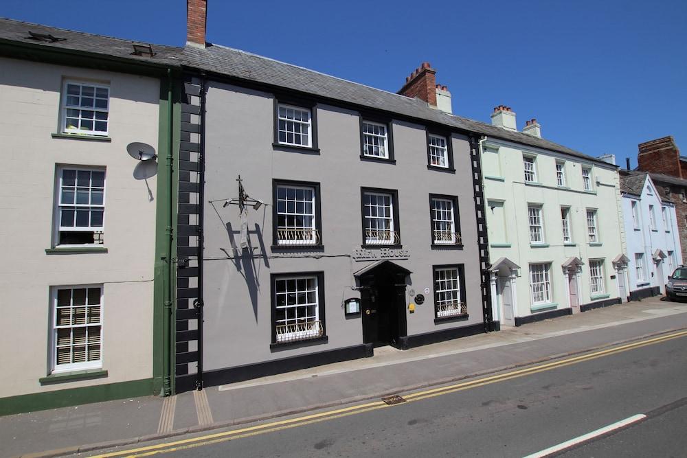 The Beacons Guest House