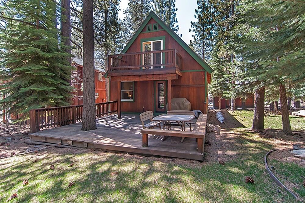 Oslo's Hideaway by Tahoe Mountain Properties Exterior