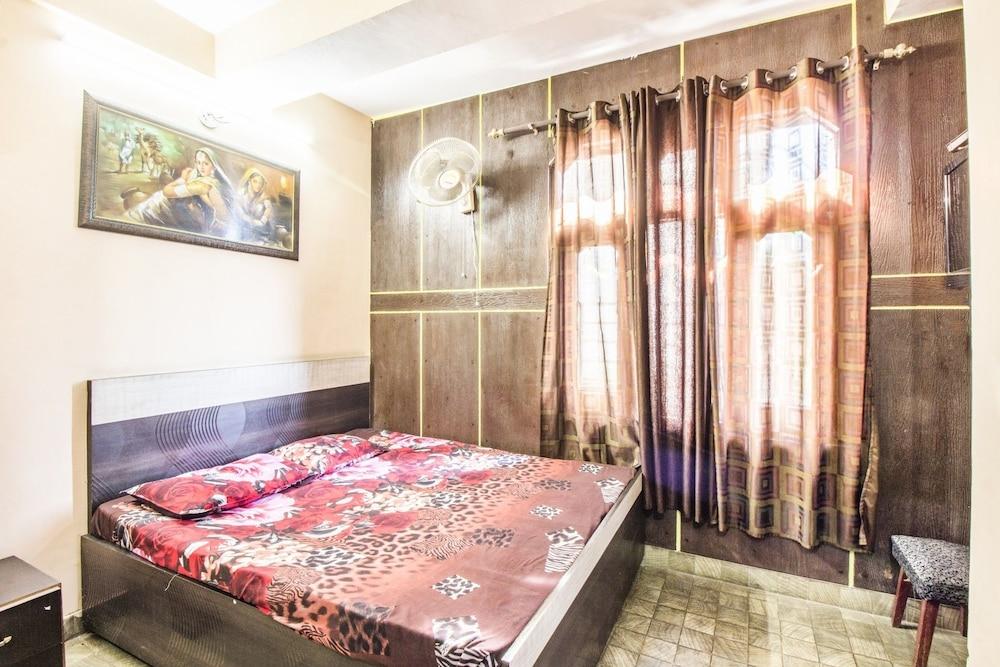 GuestHouser 1 BR Guest house 744d Room