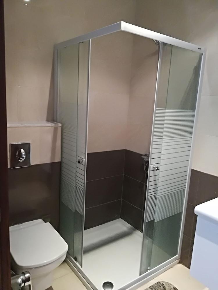 Résidence Aziz Bathroom