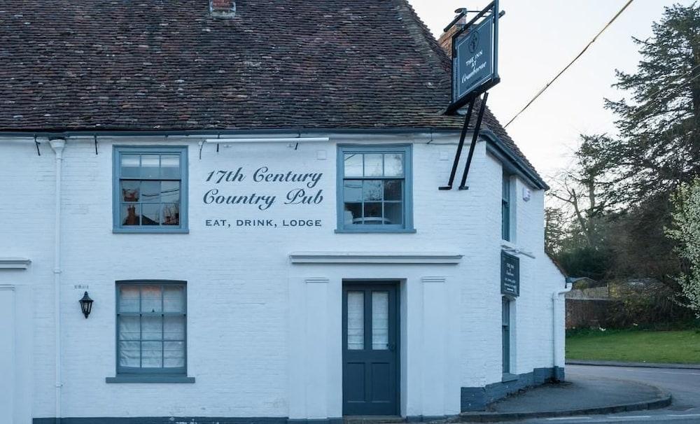 The Fleur de Lys Inn