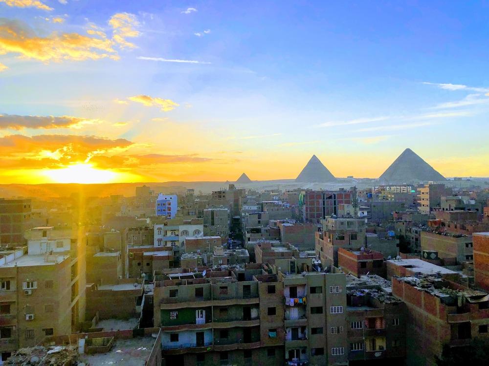 Magic Pyramids View Accommodation Exterior
