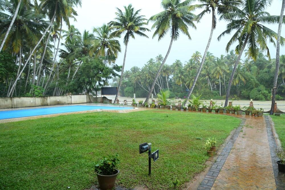 Travancore Island Resort Outdoor Pool