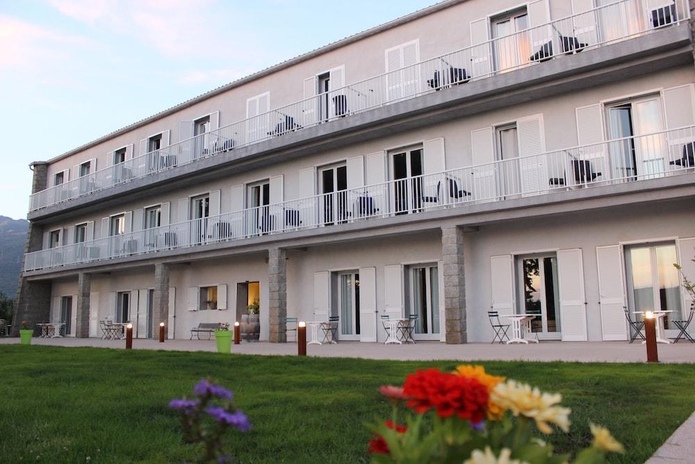 Hôtel Arcu Di Sole Featured Image
