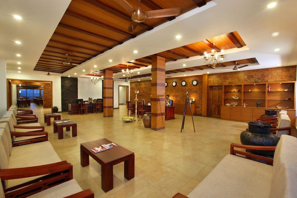 Arayal Resorts: A Unit of Sharoy Resort, Wayanad Lobby Sitting Area