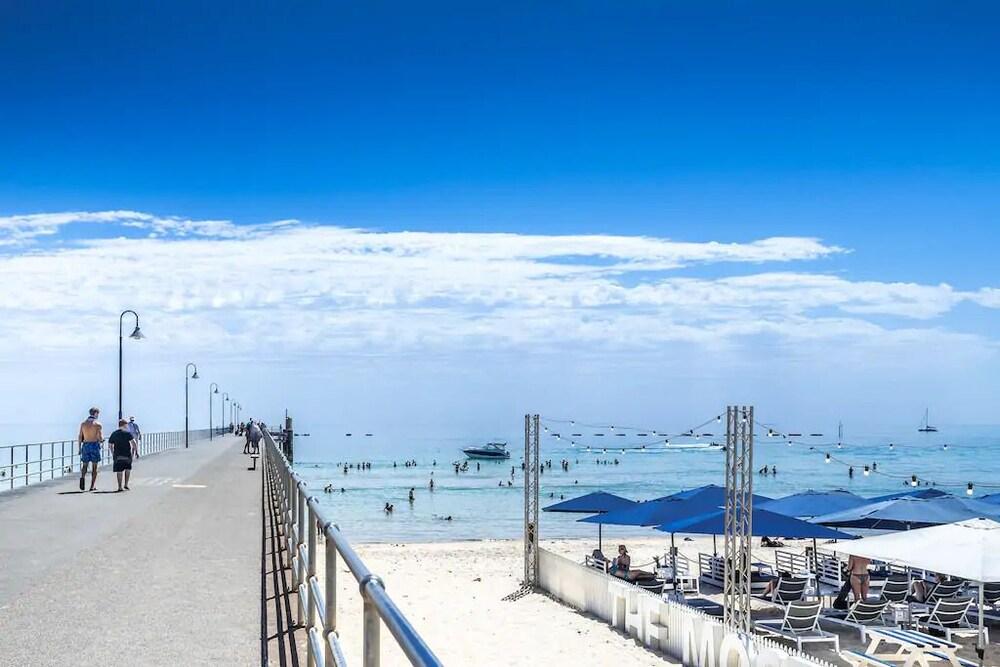 هاي 5 لاكشري هوليداي أبارتمنتس تفاصيل الفندق من الخارج