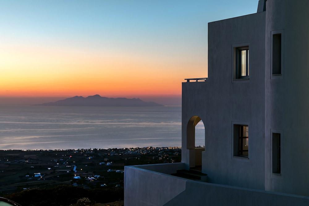 Arcobaleno Santorini Exterior