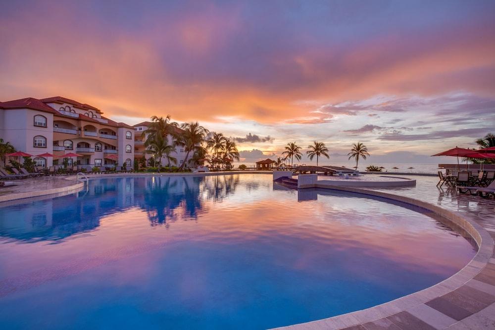 Grand Caribe Belize