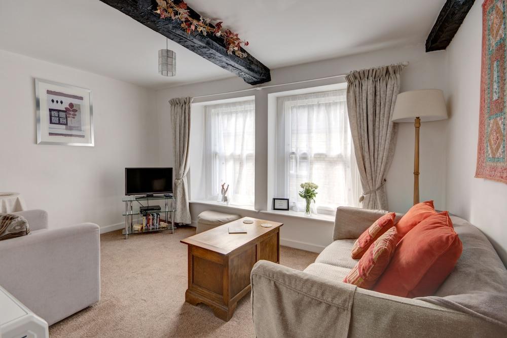 Katrina's Apartment Cirencester