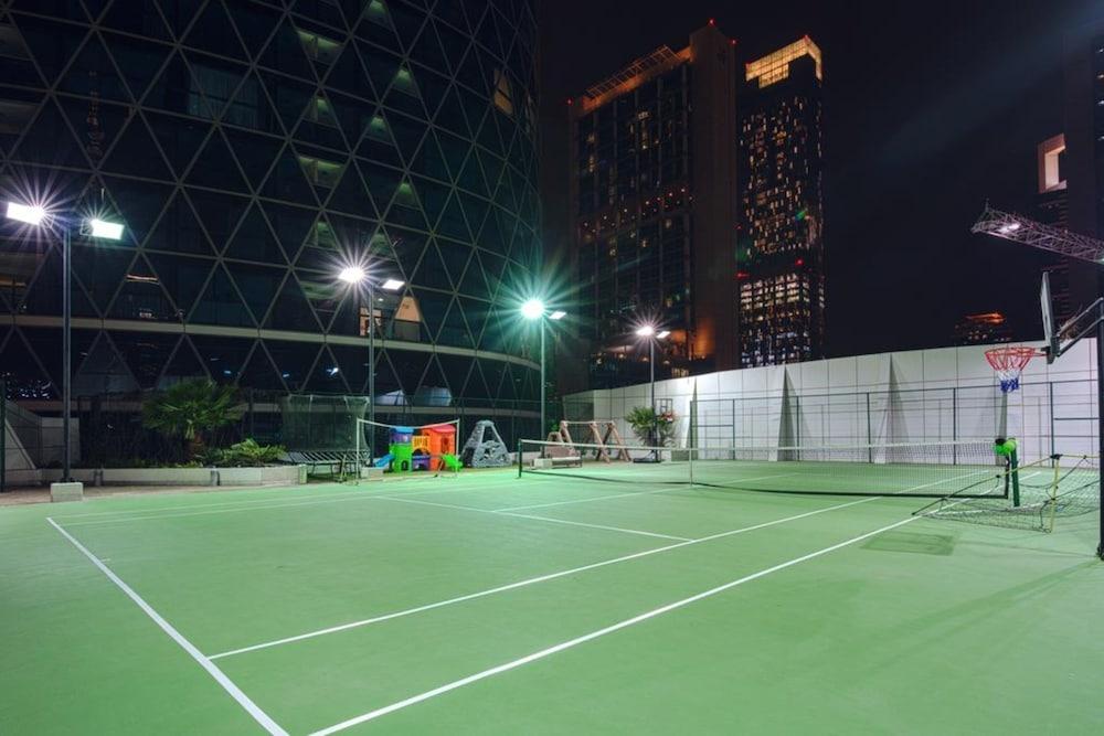 Piks Key - Park Tower B Sports Facility