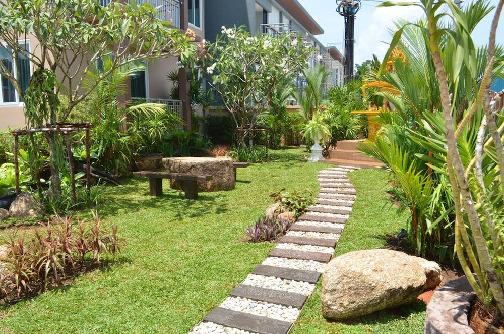 David Residence Property Grounds