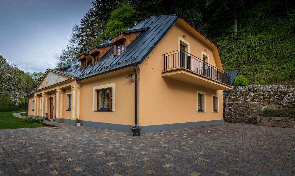 Apartmány Weissov dom Exterior
