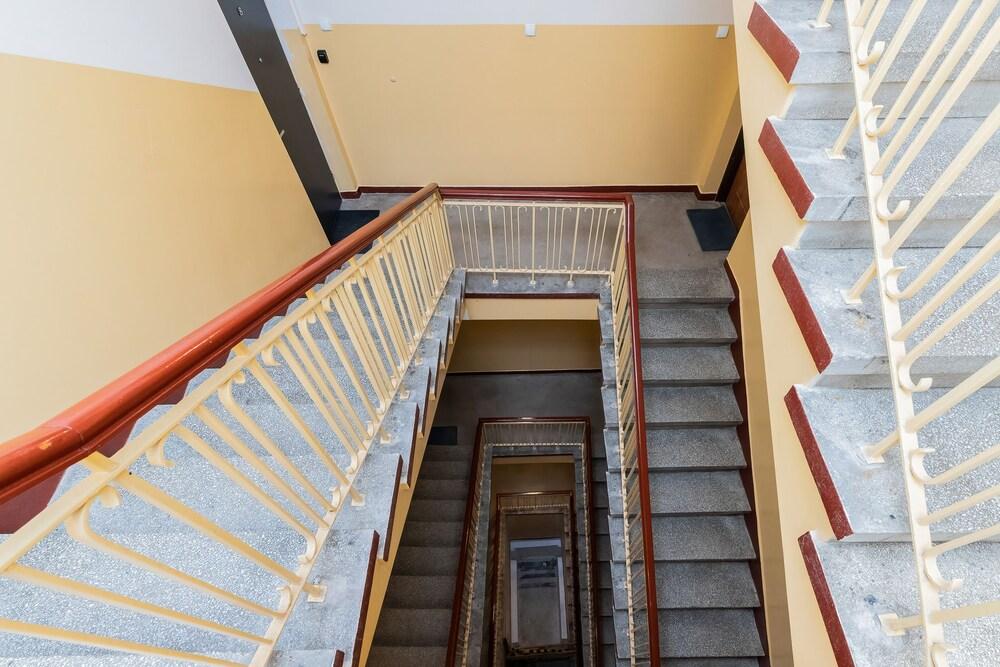 أبارتمنتس أولد تاون جروبلا إي باي رينترز داخلي