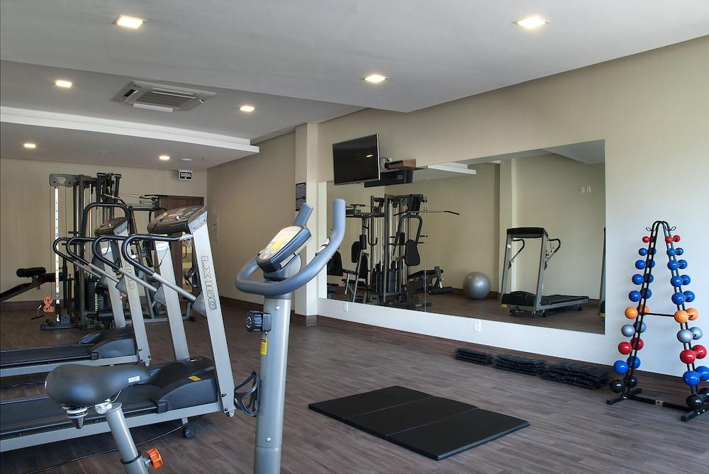 Master Express Dom Pedro II Fitness Facility