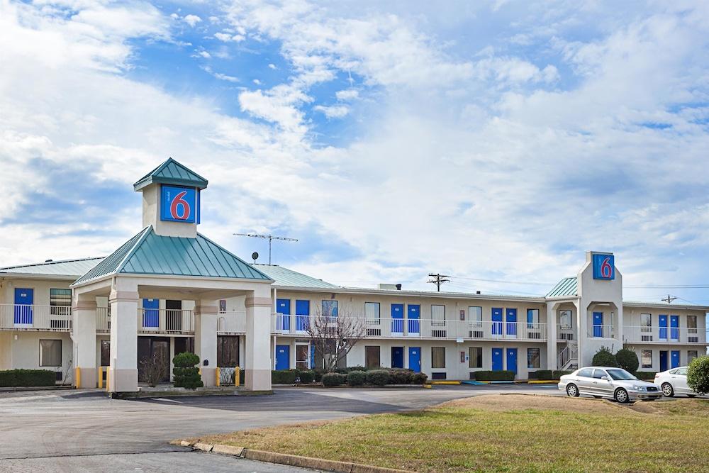 Motel 6 Bells, TN - Brownsville