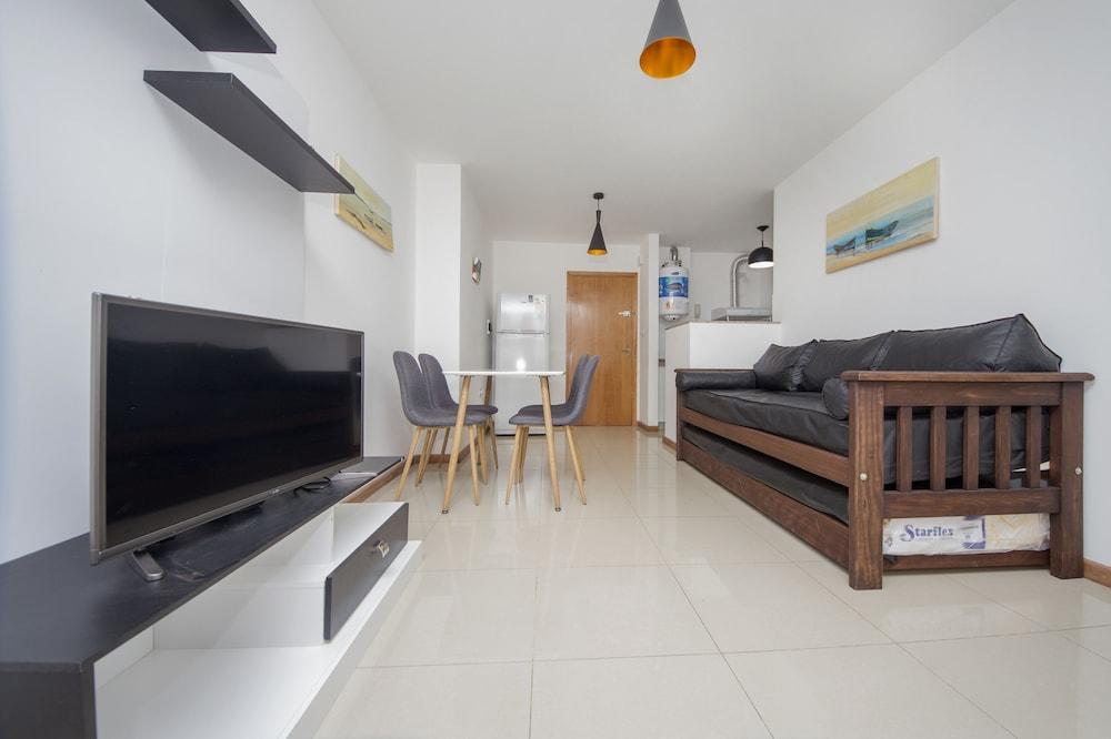 Jujuy Flat AM8