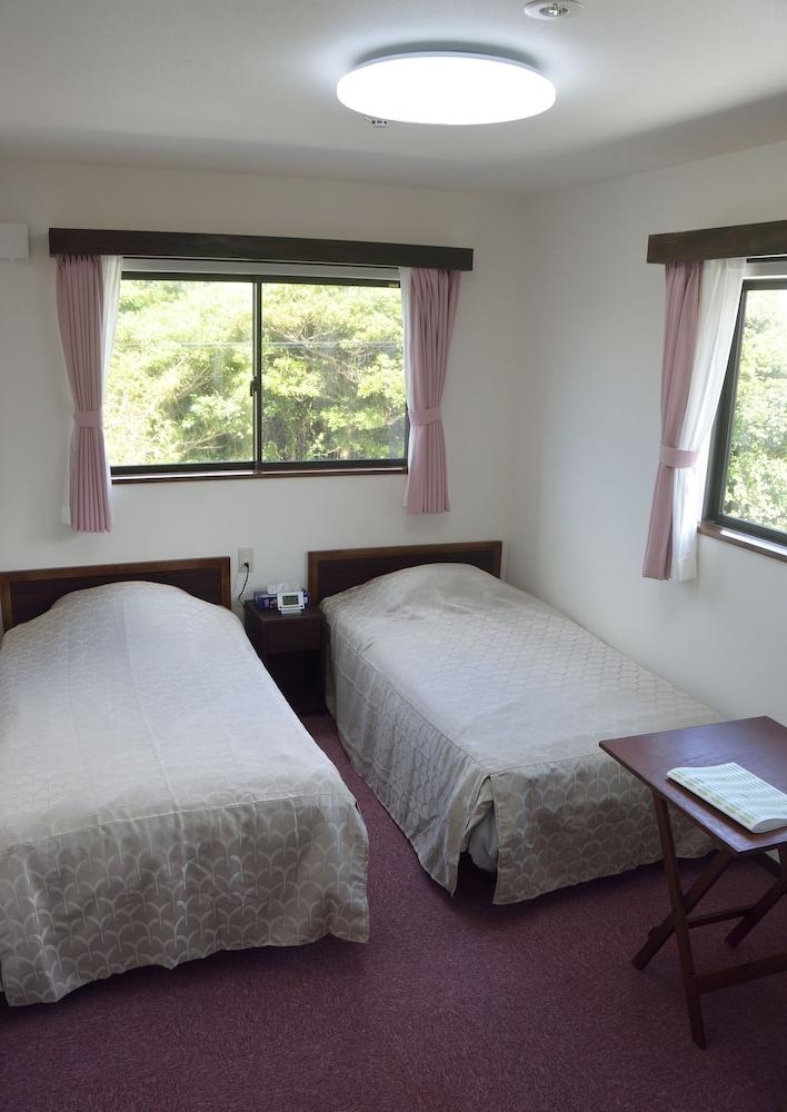 Lodge Ocean Room