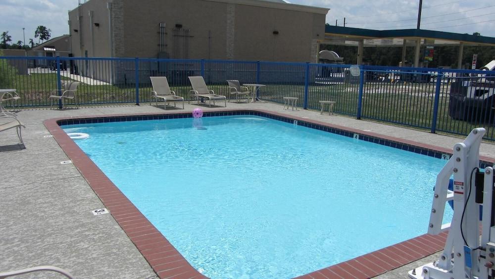 Regency Inn Waterslide