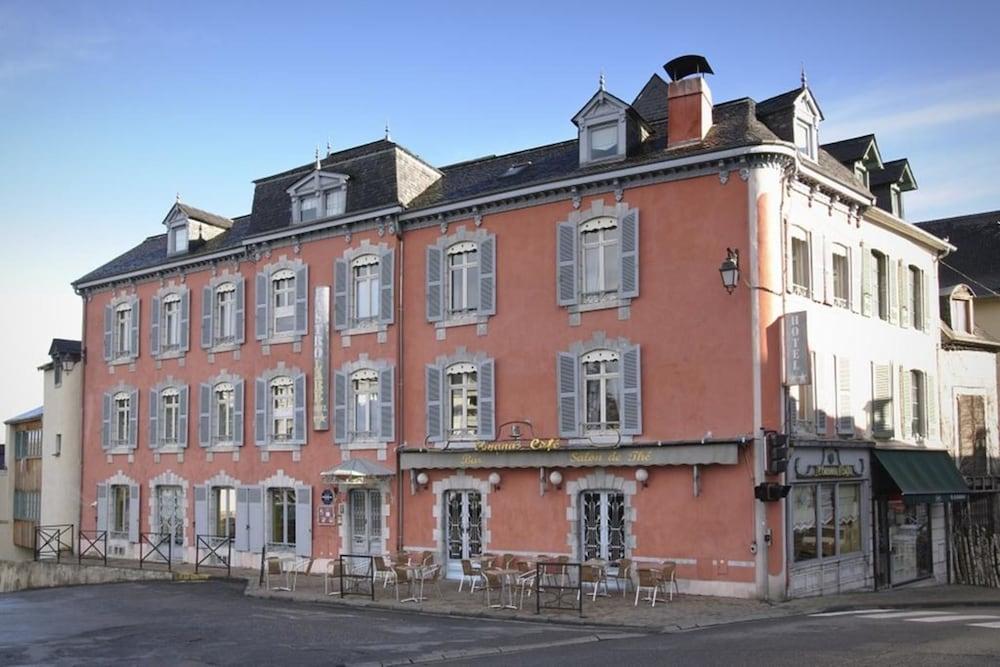Hôtel L'Astrolabe Featured Image