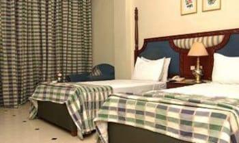 Hotel Baseraa Guestroom