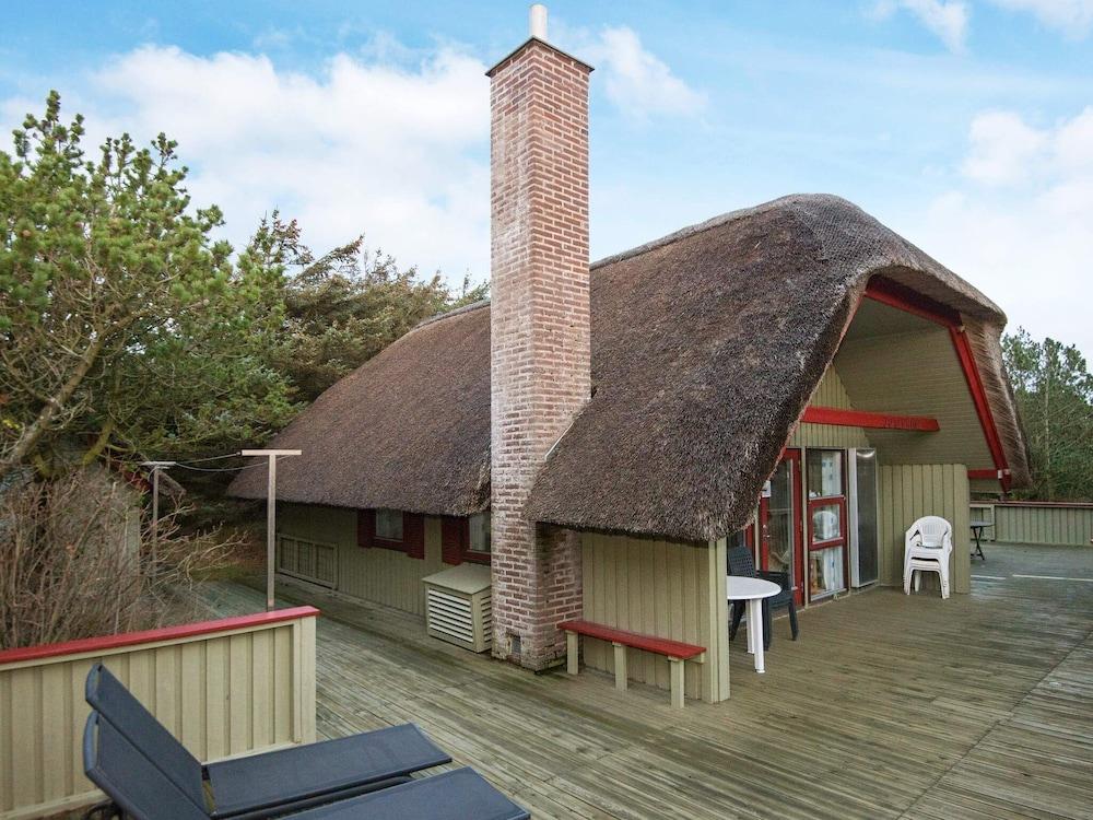 Traditional Holiday Home in Hvide Sande With Terrace