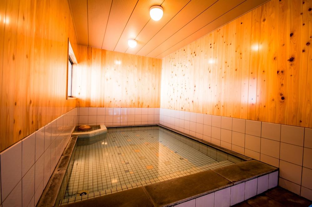 Sansui Global Inn Spa