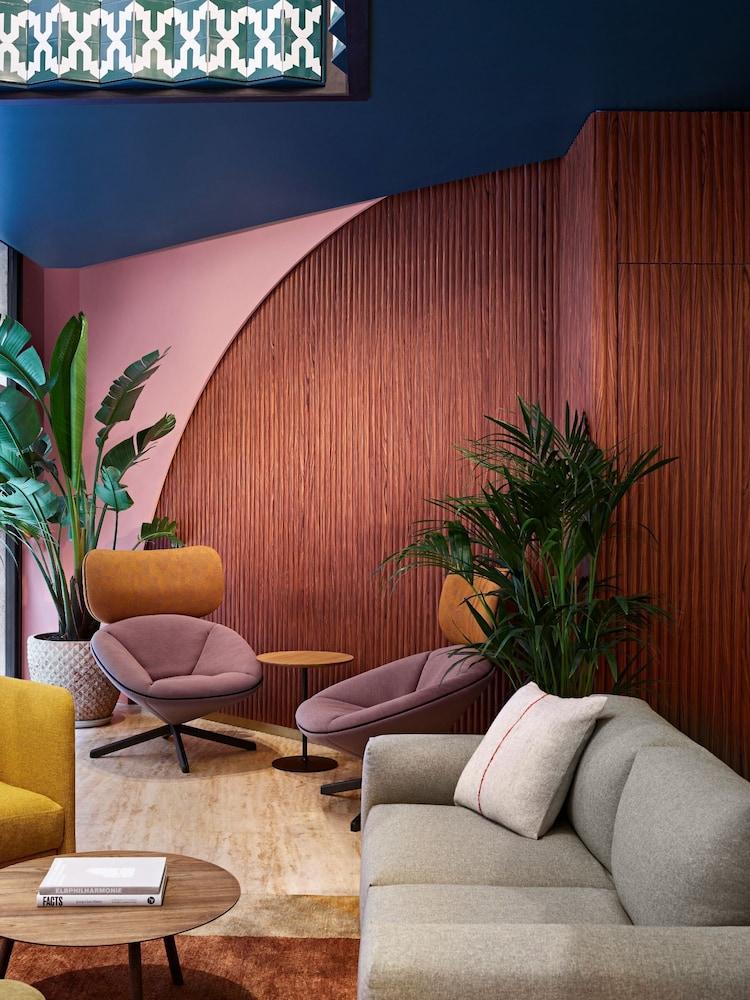 كيمبتون فيفيدورا هوتل باي آيتش جي الردهة