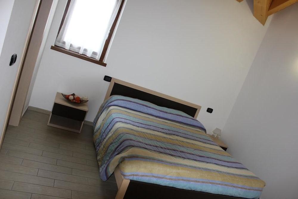 Albergo Miramonti La Pozza Room