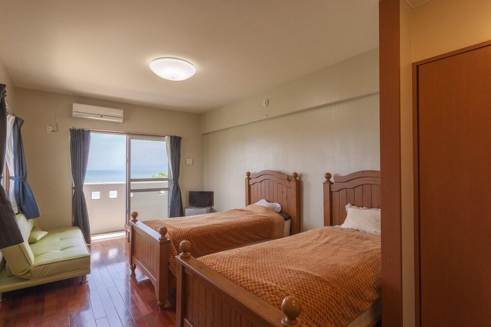 Condominium Uminchu No Yado Room