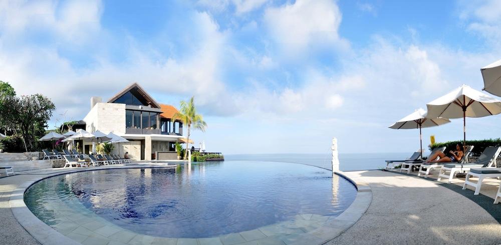 Blue Point Resort and Spa Property Grounds