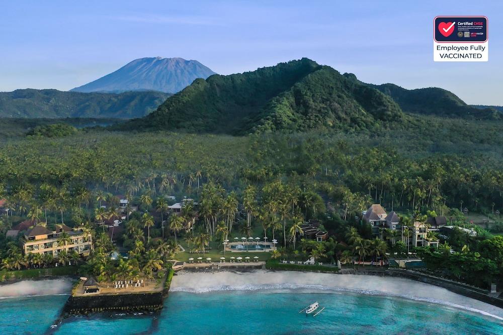 Candi Beach Resort and Spa Exterior