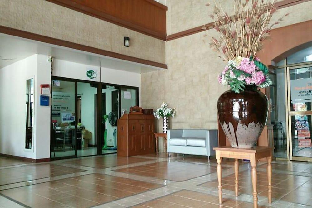Phusuang Place Lobby