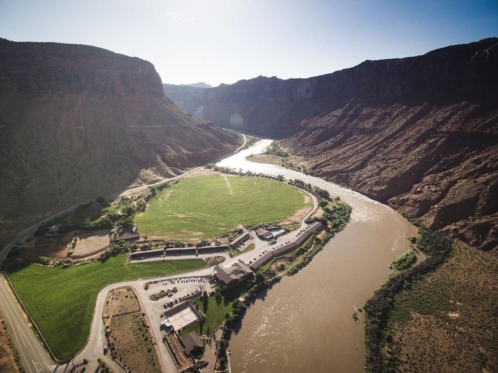 Red Cliffs Lodge Moab Aerial View