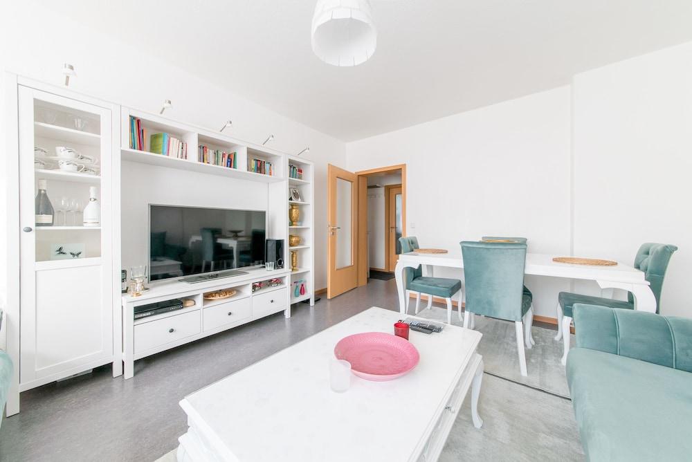 Private Apartment Friedrich-Ebert-Straße