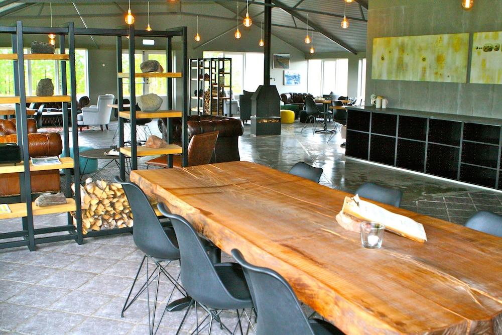 Litli Geysir Lobby Lounge