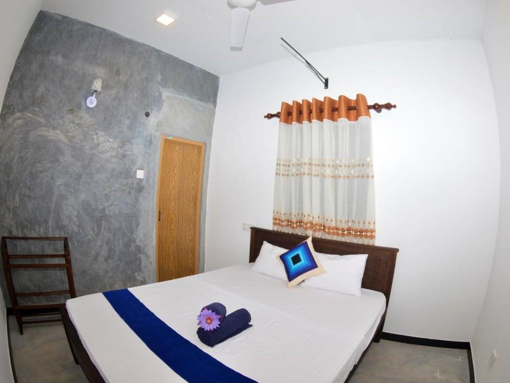 Sasen villas - Polhena Beach Room