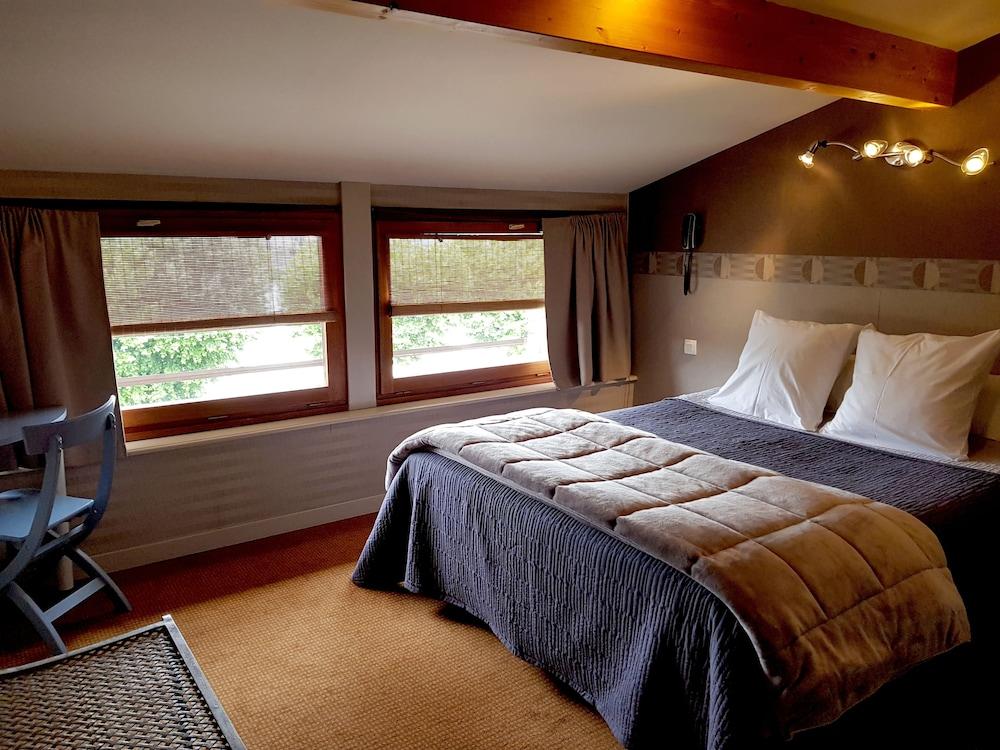 أوتل مونهوتل