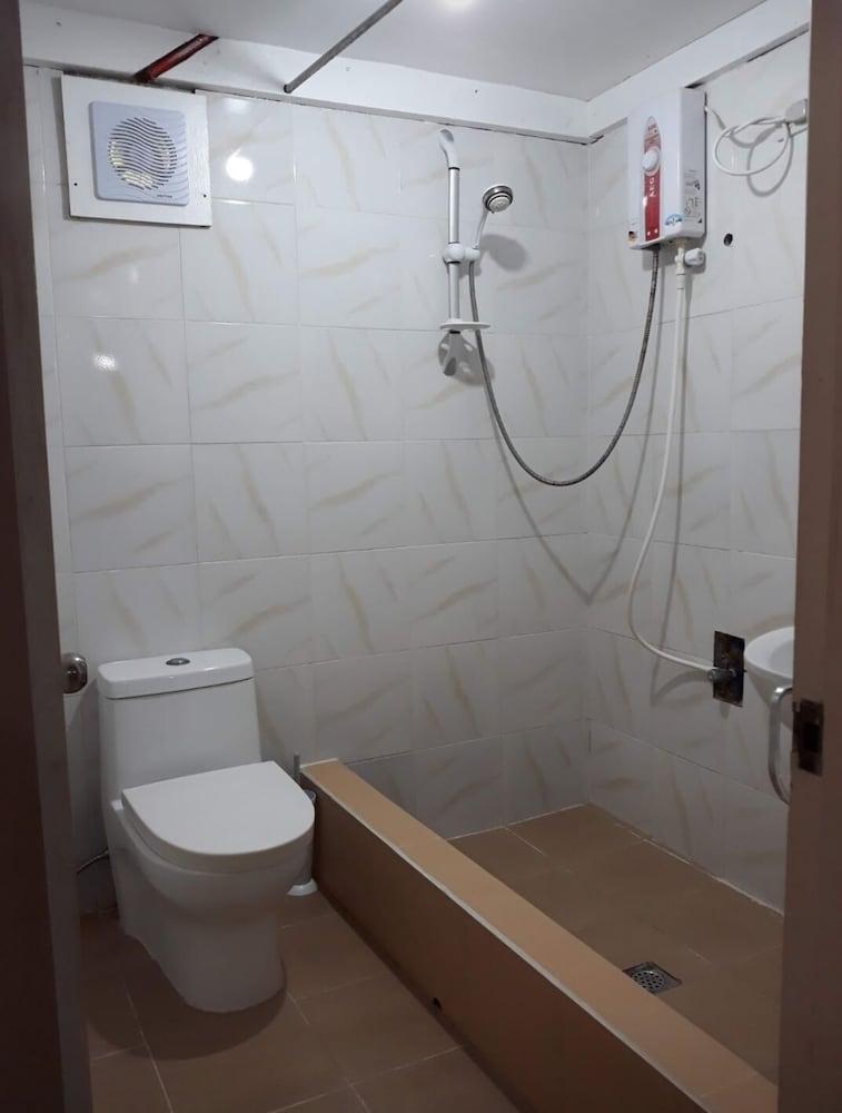 Alma's Guesthouse