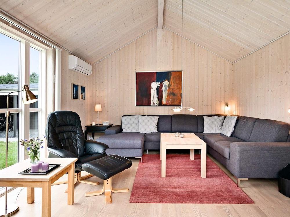 6 Person Holiday Home on a Holiday Park in Fjerritslev