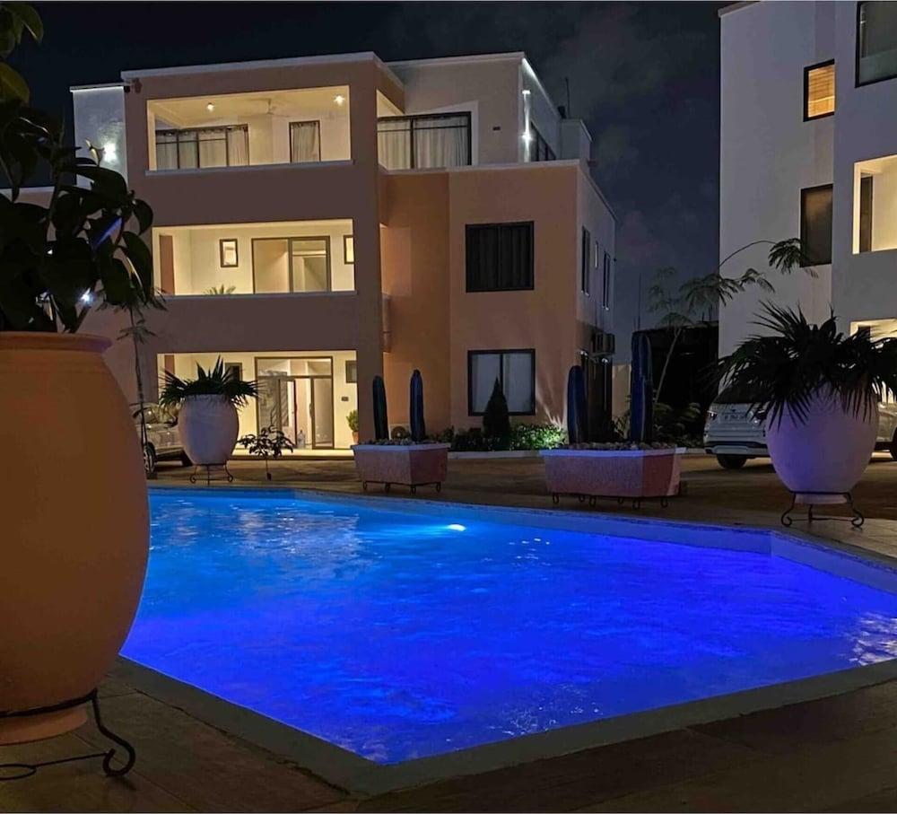 إماكوليتي 2 بد أبارتمنت آت بامف إيستايتس أبات2