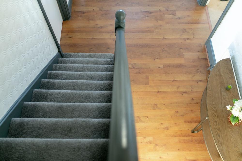 KVM - Sugar Way House Interior