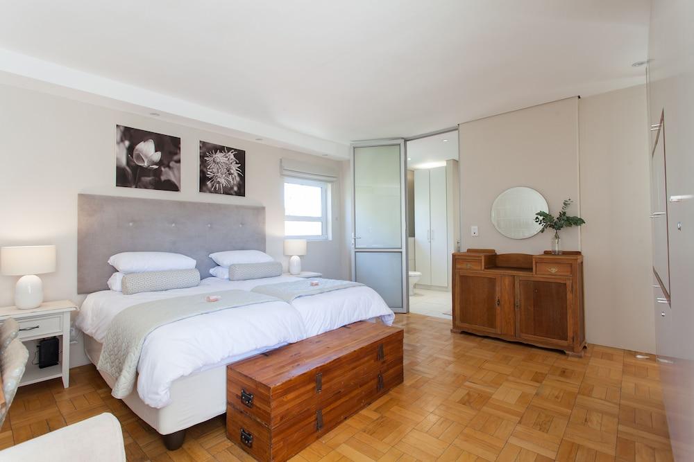 109 on Dorp Interior