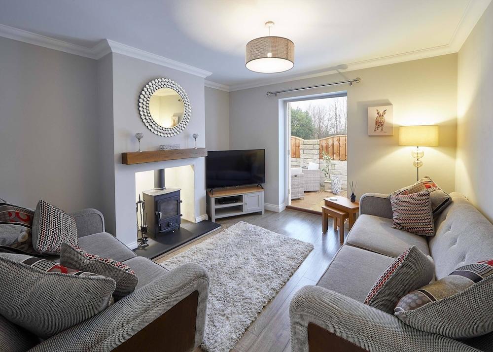 Lowcross Cottage